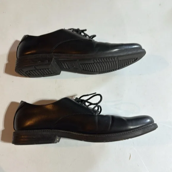 Classic Black Leather Men's Shoes - Picture 3 of 7